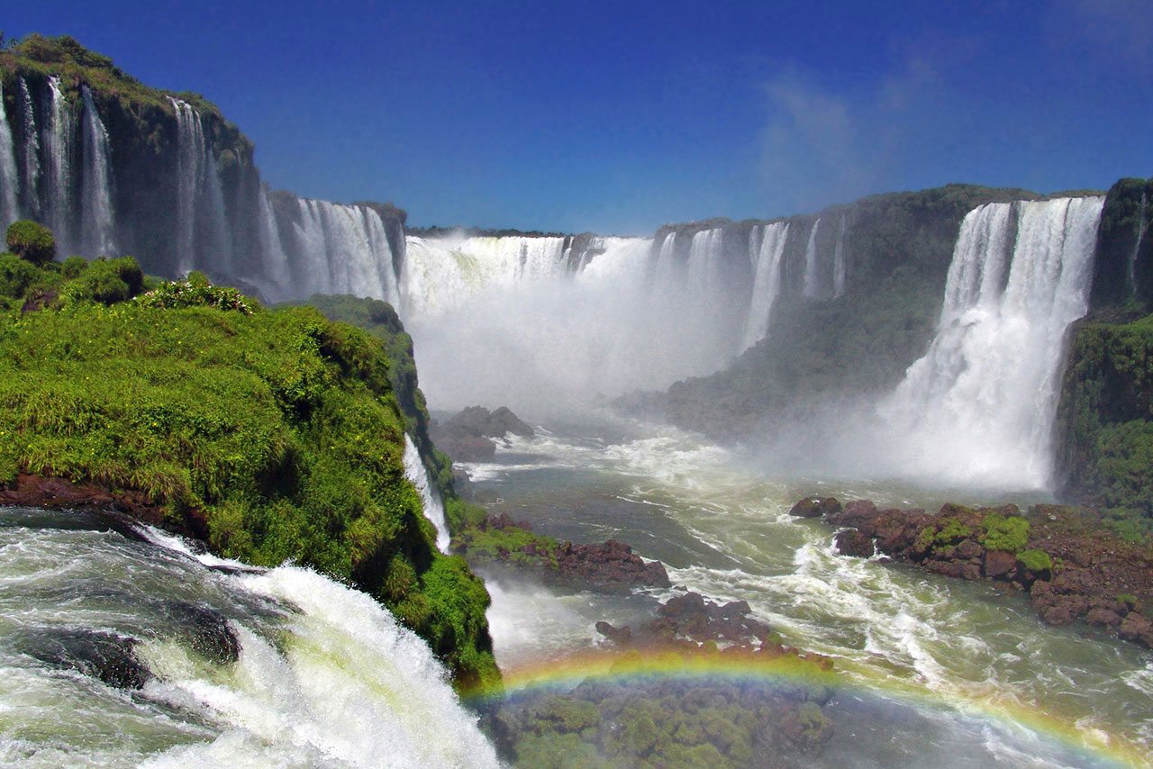 Cataratas Brasileiras + Cataratas Argentinas — entre dois voos
