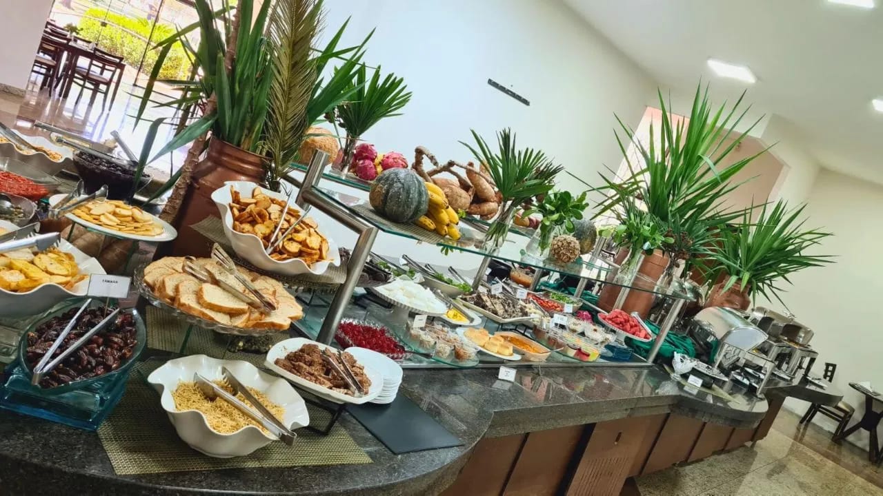 Buffet do Aipim Gastronomia, do Chef Lopes